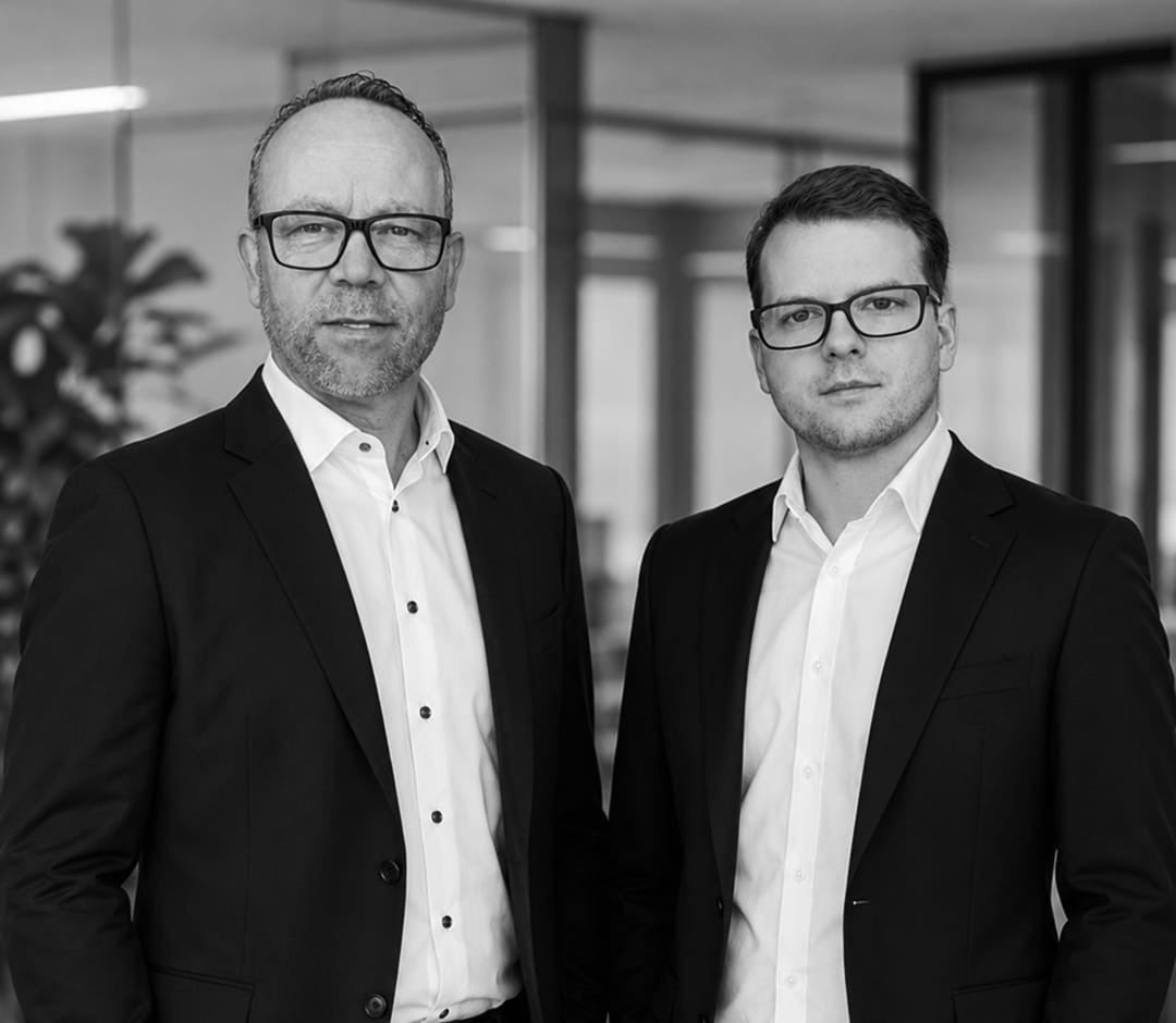Links Klaus Tarrach (externer Partner von Max & Co) und rechts Max Schöbel (Inhaber von Max & Co)